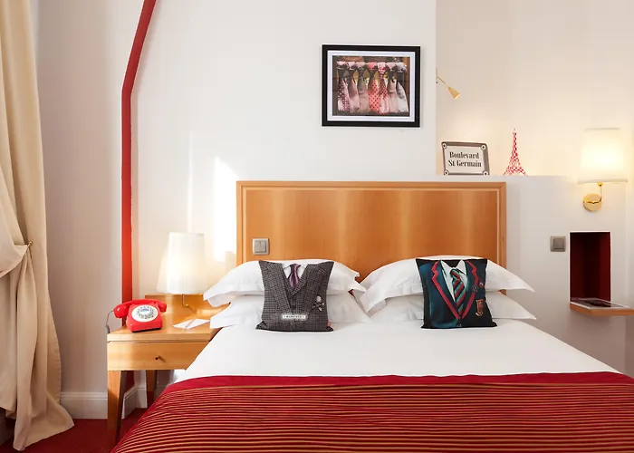 Hotel Waldorf Trocadero Tour Eiffel Paris